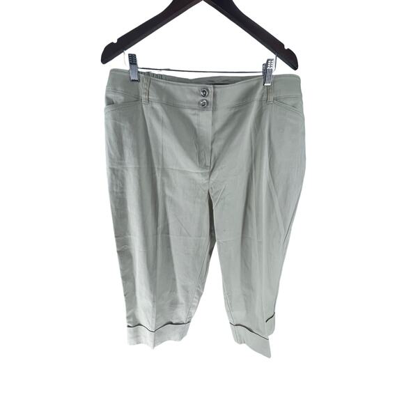 NWT Larry Levine Cream Khaki Capri Cropped Slim Leg Pants Women's Size 18 - Picture 1 of 7